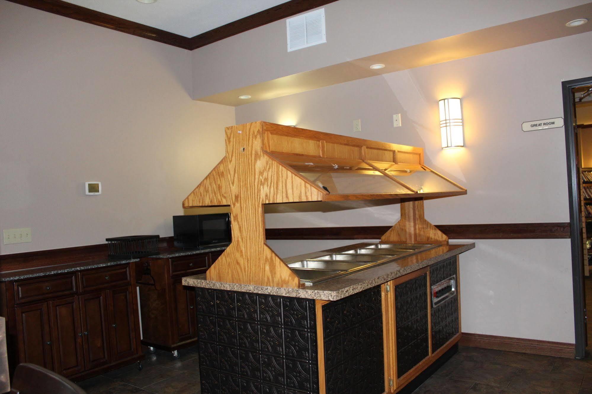 Bell'S Extended Stay And Suites Saint Robert Exterior foto
