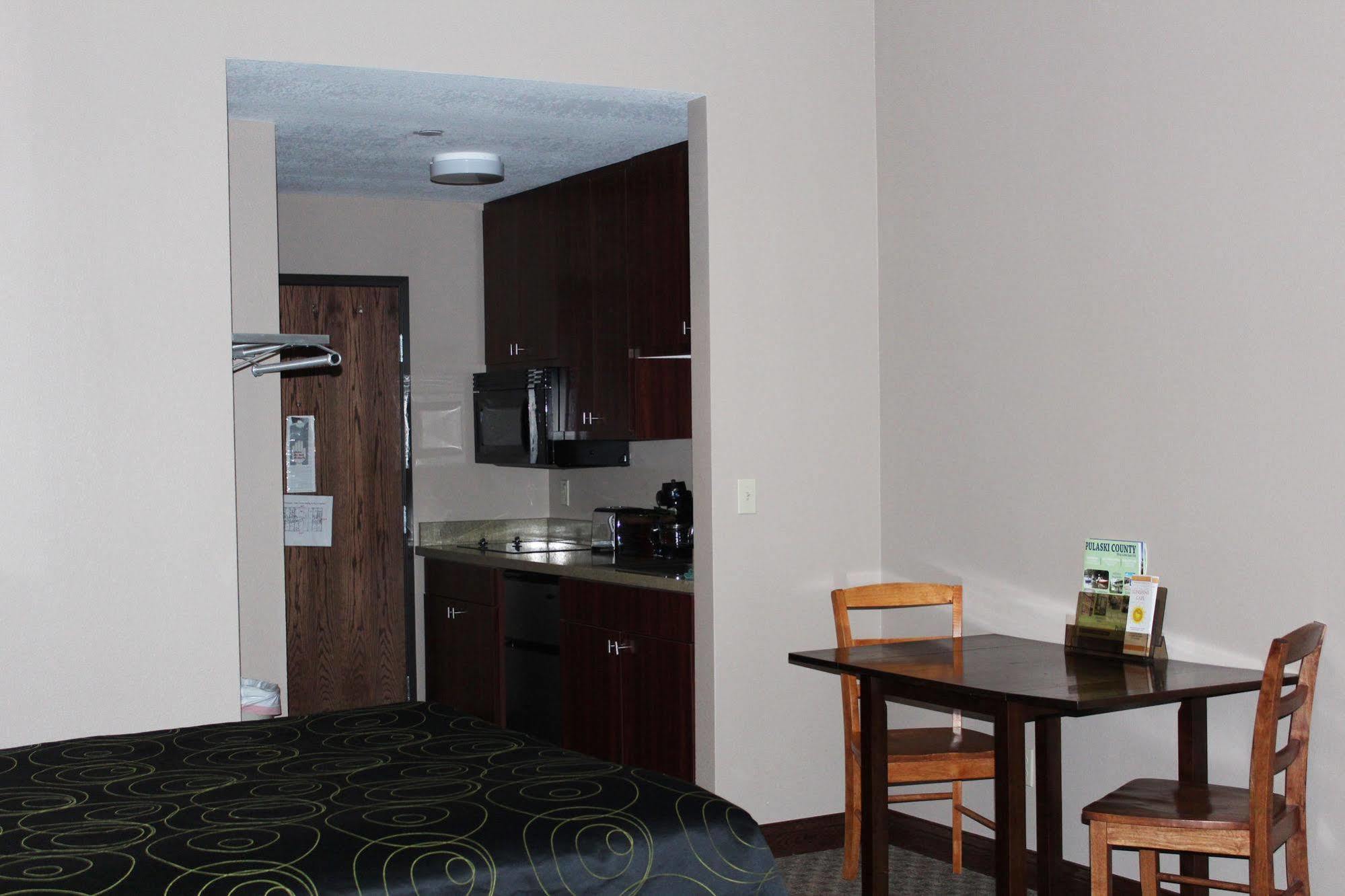 Bell'S Extended Stay And Suites Saint Robert Exterior foto